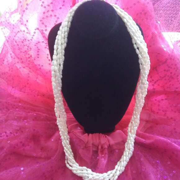 7 strand rice pearls necklace  gold tone round box clasp with Faux pearl - Picture 1 of 16